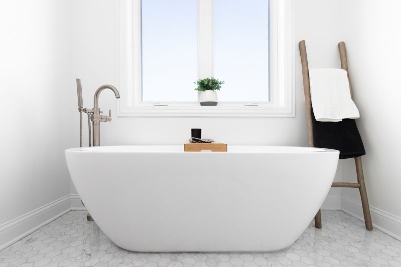 Minimalist Freestanding Tub